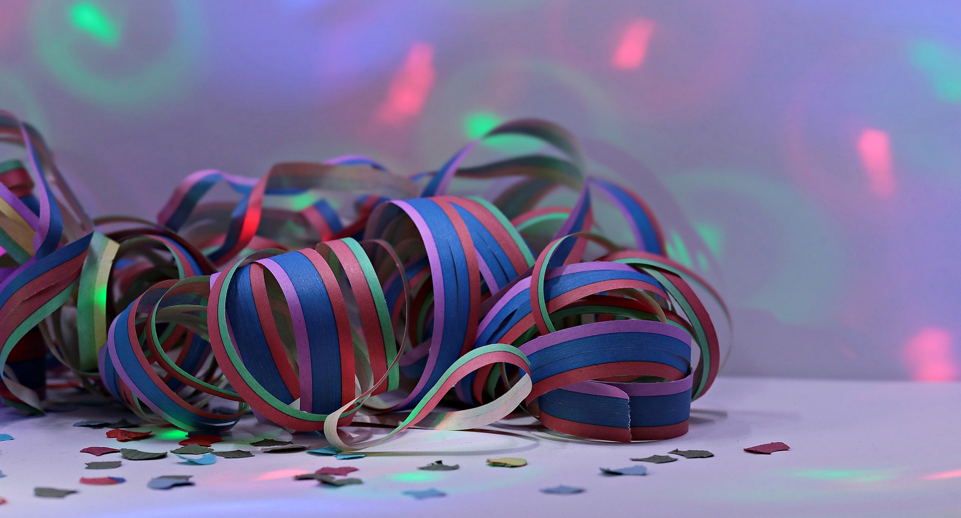 preparing-for-your-senior-all-night-party-paperdirect-blog
