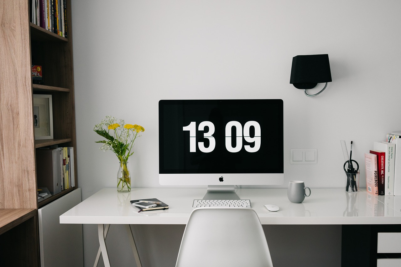 5 Essentials for a Productive Home Office Space - PaperDirect Blog